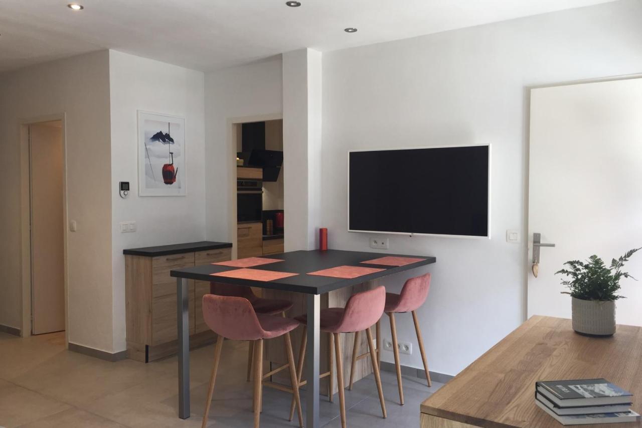 Апартаменты Modern Flat In The Heart Of Шамони Экстерьер фото
